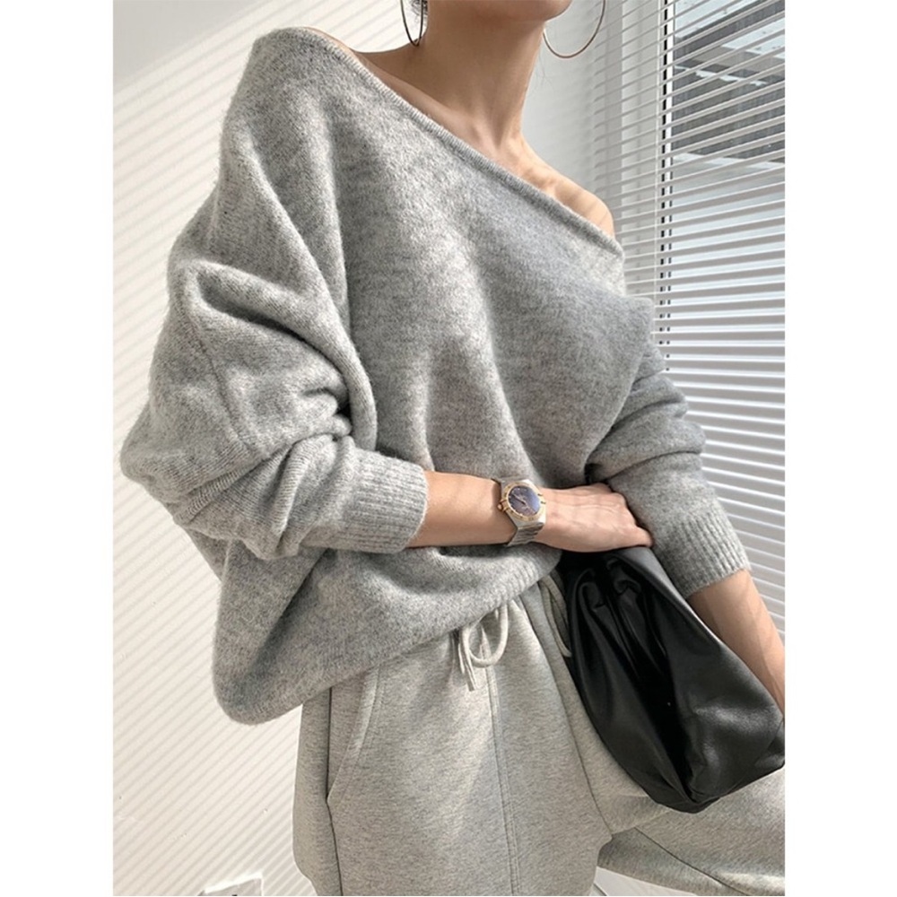 NWT Commense Heather Gray Off-Shoulder Sweater